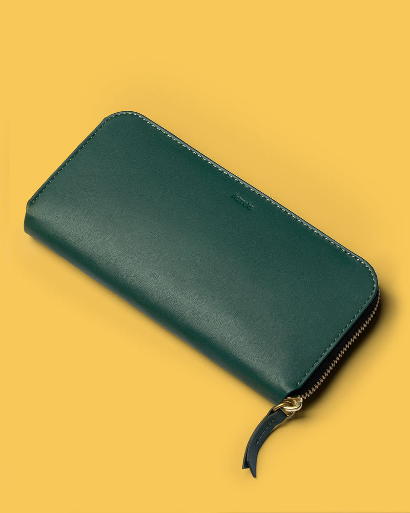 Zipper - Carryall Zip Wallet