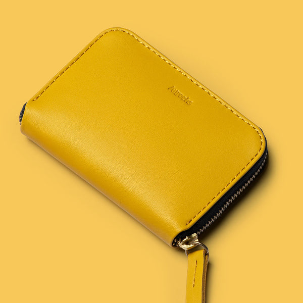 折りたたみ財布 [MATINKIM]glossy leather mini wallet bag in light yellow GLOSSY LEATHER MINI WALLET BAG IN LIGHT YELLOW – Matin Kim